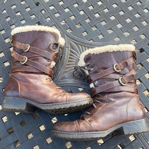 Born Boots Womens 9 Lambskin lined